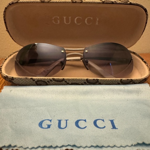 Gucci Accessories - RARE VINTAGE Gucci Women's Rimless Sunglasses